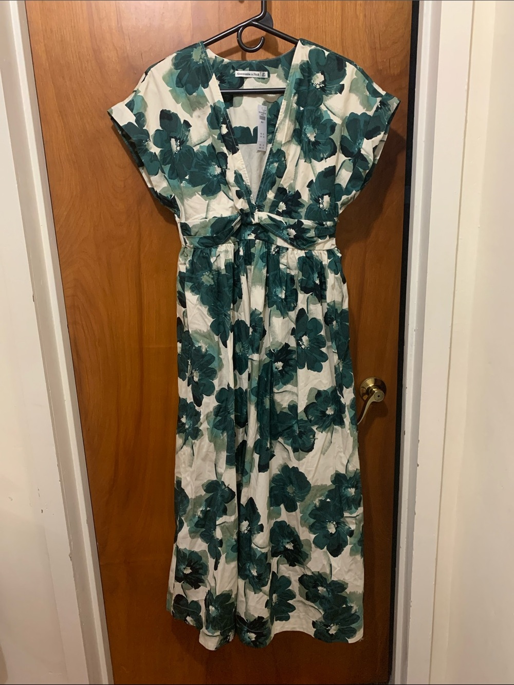 Abercrombie Twist Front Maxi Dress - Green and Cream Floral